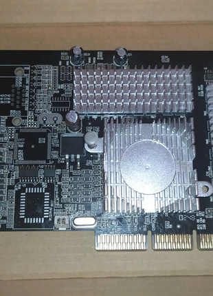 Nvidia Geforce4MX 440 ver:1 64MB DDR tv-out VGA AGP geforce mx se