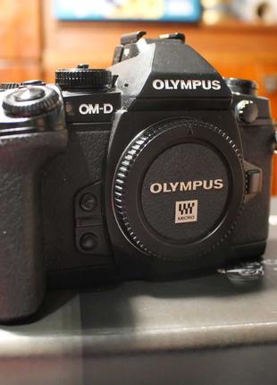 Системный фотоаппарат Olympus OM-D EM1 micro 4/3