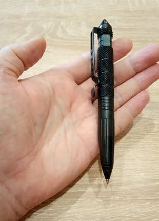 Ручка тактическая со стеклобоем.