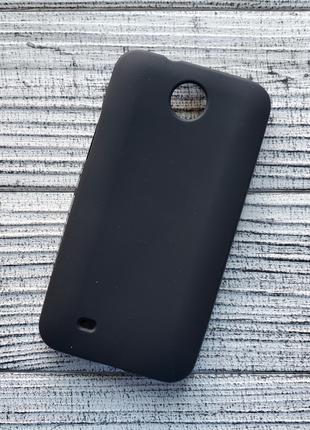 Чехол HTC Desire 300 накладка для телефона черный