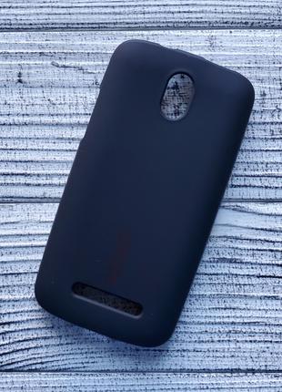Чехол HTC Desire 500 Dual Sim накладка для телефона черный