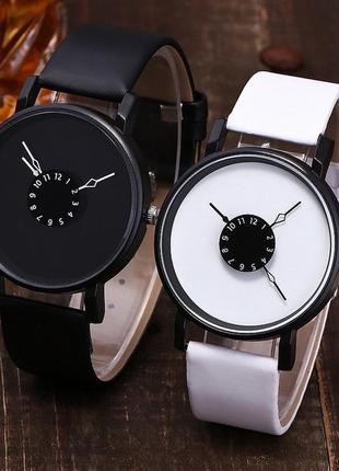 Креативний наручний годинник, унісекс, стрілки показують в центр