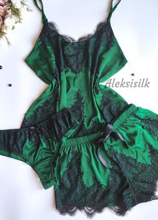 Шелковая зеленая пижама с черным кружевом+ трусики и резинка д...