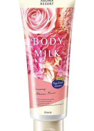 Японское молочко для тела c ароматом розы Aroma Resort KRACIE,...