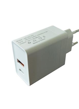 Зарядний пристрій 220V USB/TYPE-C Білий адаптер для заряджання...