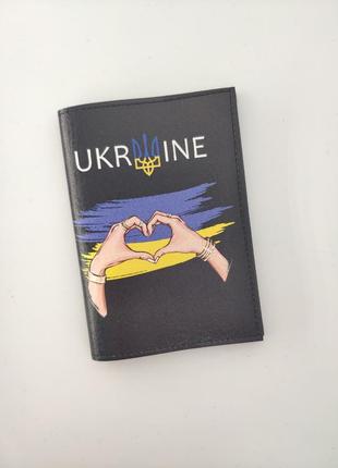 Обложка на паспорт ukraine love