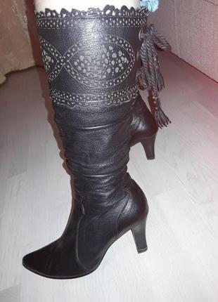 Польські чорні шкіряні високі чоботи, 40 розмір