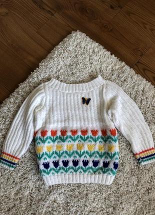 Нежный свитер для девочки размер 110-116