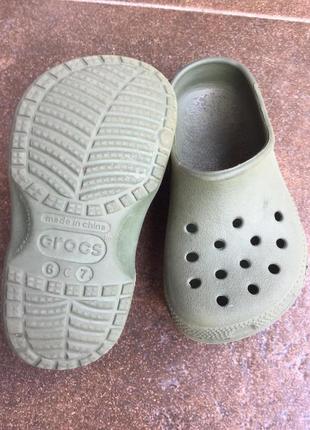 Шлепанцы crocs