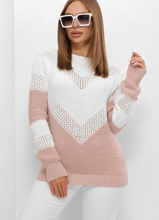 Женский двухцветный свитер с красивой вязкой молочный-пудровый...
