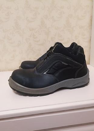 Спецобувь ботинки рабочие с защитой cofra