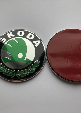 Емблема значок на капот, багажник Skoda Шкода 79мм