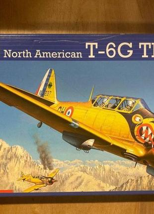 Збірна модель літака Revell North American T-6G Texan 1:48