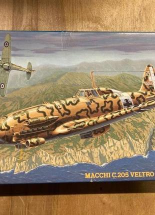 Збірна модель літака Hasegawa Macchi C.205 Veltro Luftwaffe 1:48