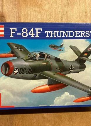 Збірна модель літака Revell F-84F Thunderstreak 1:72