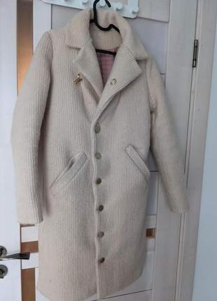 Зимове жіноче пальто шерсть s-m