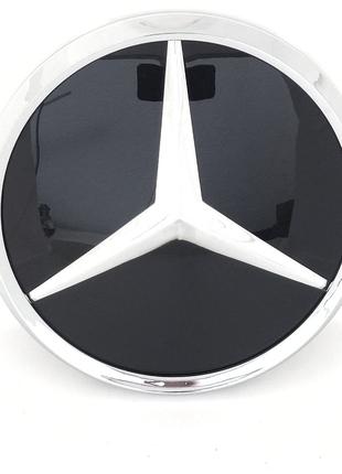 Эмблема Mercedes в решетку радиатора W205