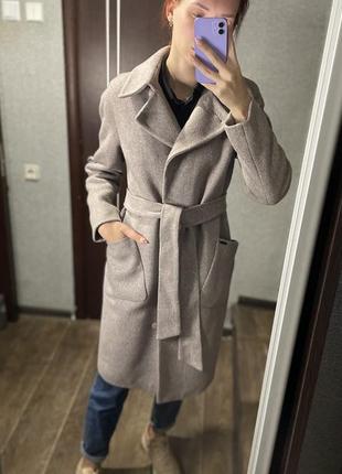 Жіноче зимове пальто м