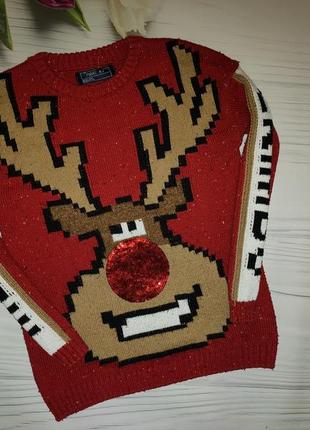 Новогодний свитер с оленем некст