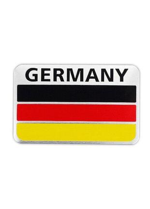 Эмблема флаг Германии на крышку багажника