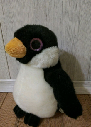 Мягкая игрушка пингвин глазастик привезён с Европы