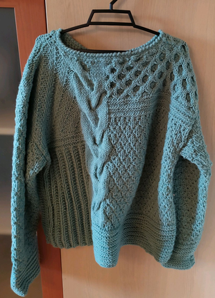 Шикарний светр з шарфом- хомутом