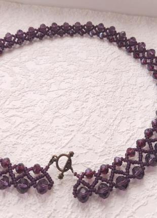 Пурпурное хрустальное ожерелье