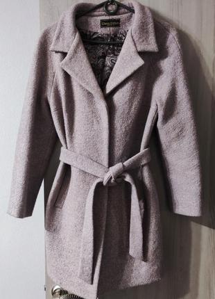 Пальто жіноче, касового кольору