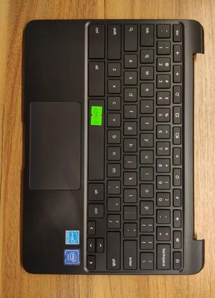 Верхняя панель с тачпадом palmrest и клавиатурой SAMSUNG XE500...