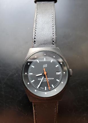 Статусний швейцарський жіночій годинник від бренду porsche design