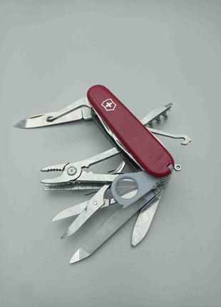 Ніж мультитул туристичний Б/У Victorinox Swisschamp 1.6795