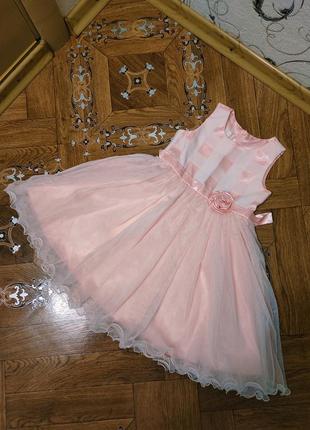 Гарна сукня  персикового кольору american princess