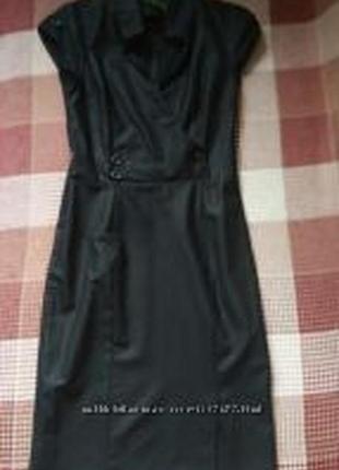 Маленькое чёрное платье, классического кроя. размер хс-с