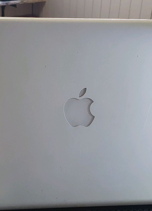 Apple MacBook MA699LL/A A1181 EMC 2121 МАТРИЦА на запчасти