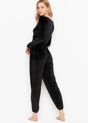 Шикарный оксамитовый велюровый комбинизон jumpsuits р.с victor...