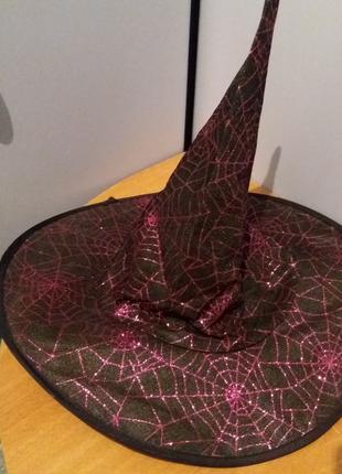 Шляпа ведьмы, колдуньи, хеллоуин