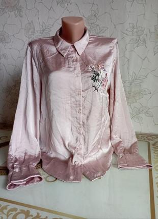 Сорочка, блуза з вишивкою