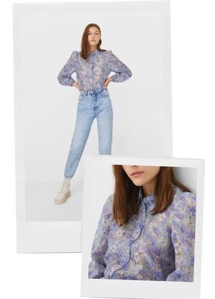 Ніжна лавандова блузка сорочка stradivarius з квітковим принто...