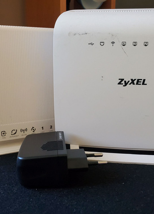 Продам маршрутизатор (роутер) ZyXEL VMG1312