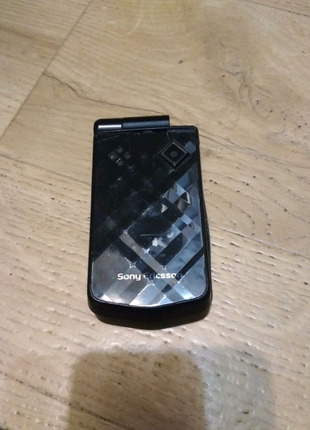 Телефон Sony Ericsson Z555i