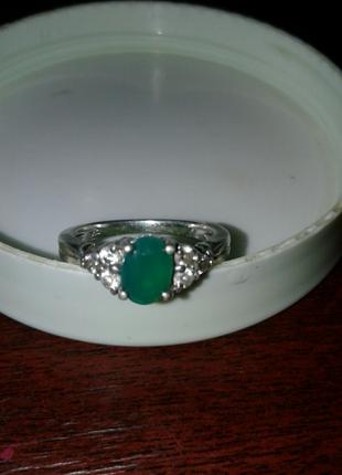 Серебрянное кольцо с зеленым агатом