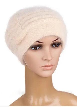 Женская шапка зимняя вязаная ангора натуральная  бежевый цвет