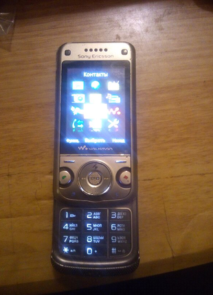 Sony Ericsson W760i Walkman слайдер