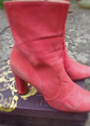 Ботинки женские демисезонные на каблуке (италия)