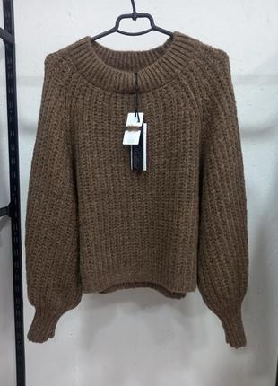 Комфортний светр з ніжної пряжі / теплий светр карамельний