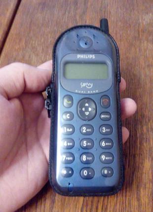 Мобильный телефон Philips Savvy db