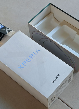 Коробка від Sony Xperia XZ1 Compact G8441 Horizon Blue