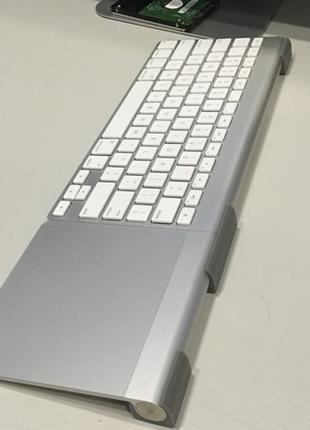 Соединитель беспроводной клавиатуры Apple и трекпада Magic Trackp