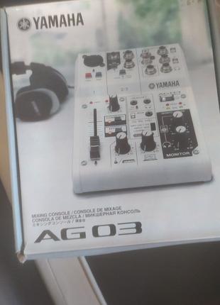 Микшерный пульт звуковая карта Yamaha AG03
