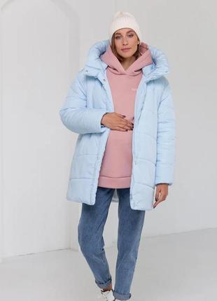 Стильная зимняя куртка для беременных с капюшоном